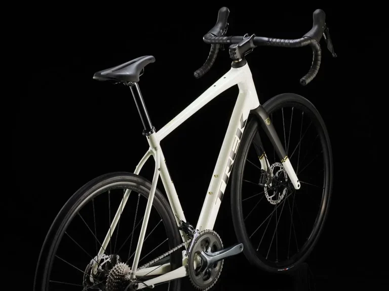 TREK DOMANE AL 4 GEN 4 2026 - vista 4